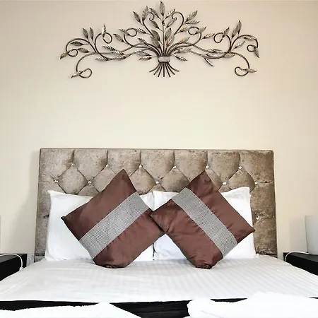 Guest house Wharf London