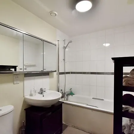 Belgravia Apartments- Wilton Road Hotel