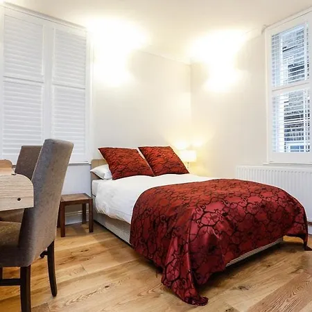 Pimlico Hotel