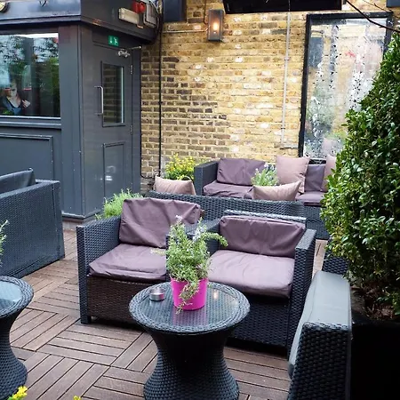 Karma Sanctum Soho Hotel