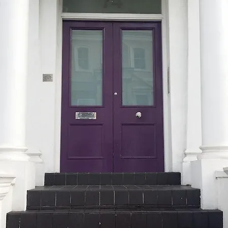 Notting Hill Serviced Hotel London