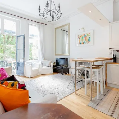 Philbeach Balcony- 2bed Flat In Earls Ct Hotel