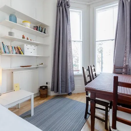 Philbeach Balcony- 2bed Flat In Earls Ct 3* London