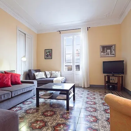 - Whitechapel By Ihg Hotel 4*
