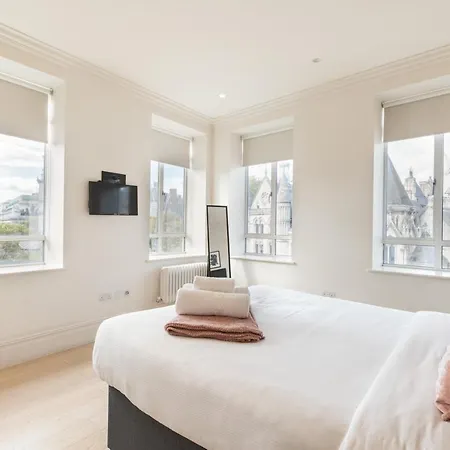 The Strand Residences - Covent Garden Collection Apartment
