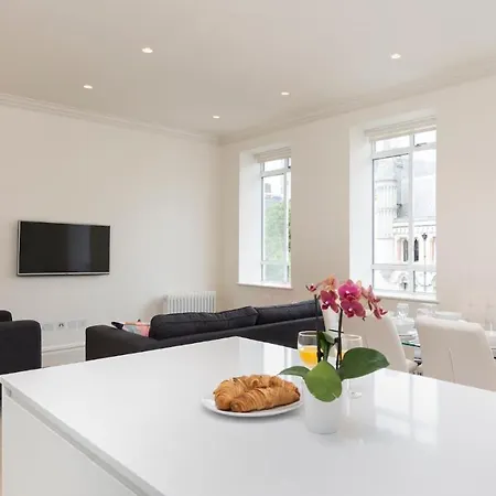 The Strand Residences - Covent Garden Collection