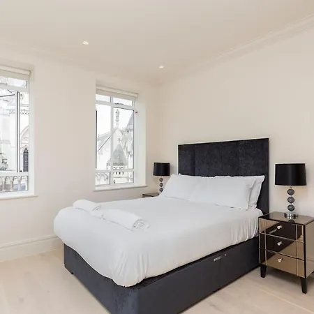 The Strand Residences - Covent Garden Collection