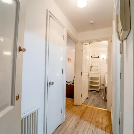 Apartment Park Lane Piccadilly Circus *