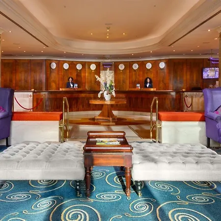 Hotel Copthorne Tara Kensington 4*