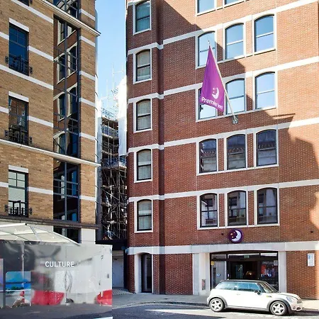 Hotel Premier Farringdon London