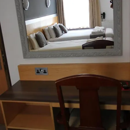 Elysee Hyde Park 3* 런던