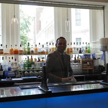 Corus Hyde Park Hotell