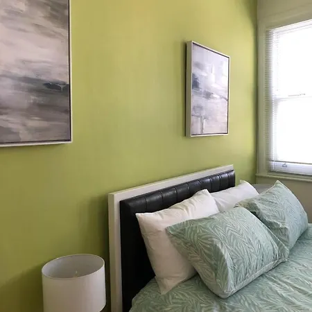 Capital Host- Apartments Euston *