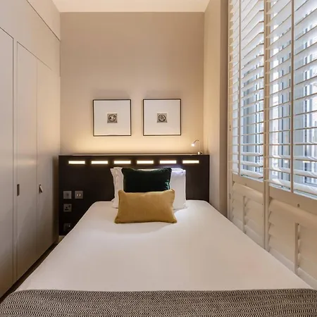 The Resident Soho Hotel