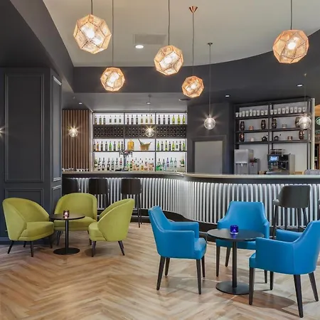 Kensington Forum, An Ihg Londres