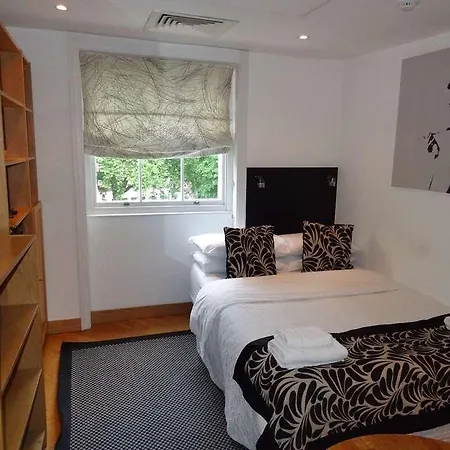 Studios2let Apartment *