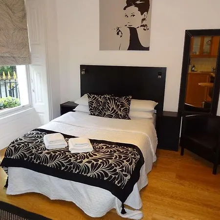Studios2let Apartment London