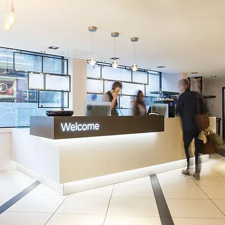 Hotel Point A Liverpool Street 3*
