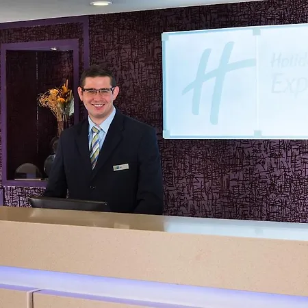 Hotel Holiday Express Greenwich By Ihg