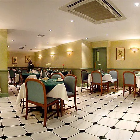 Norfolk Plaza 3* Londýn