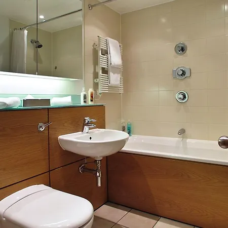 Native Kings Wardrobe, St Pauls 4* London