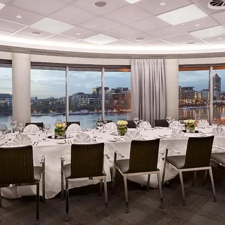Crowne Plaza Battersea