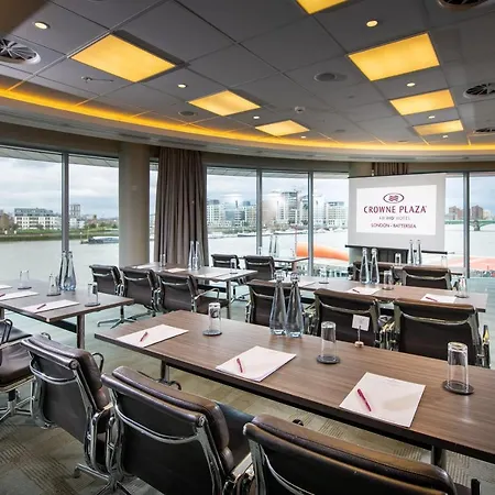 Crowne Plaza Battersea