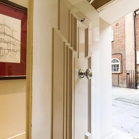 Native Mayfair Hotel London