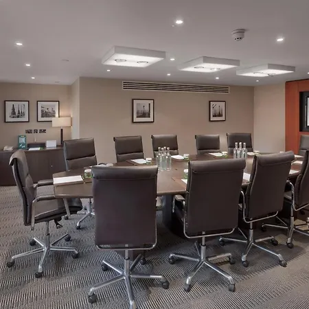 Kensington Forum, An Ihg 4*