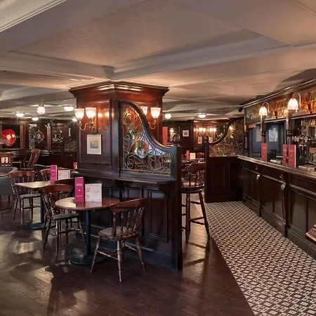 Kensington Forum, An Ihg 4* Londres