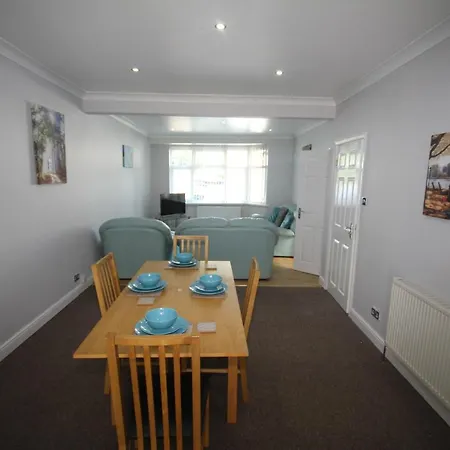 Holiday home House Hounslow