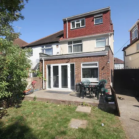 Holiday home House Hounslow