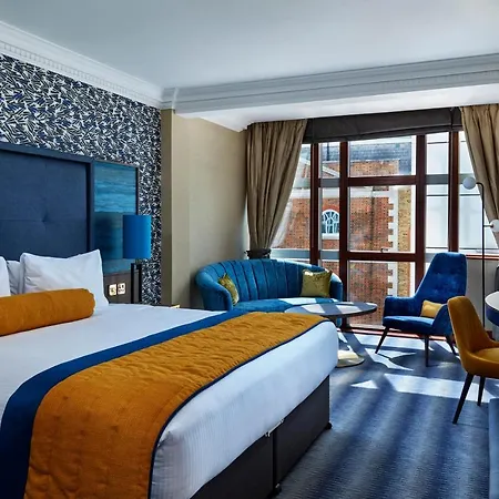 Hotel Leonardo Royal - Tower Of