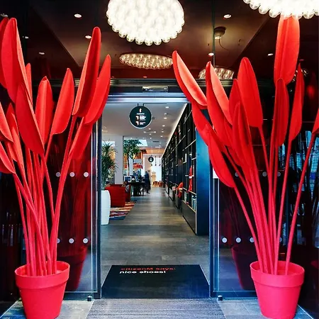 Citizenm Tower Of 4*