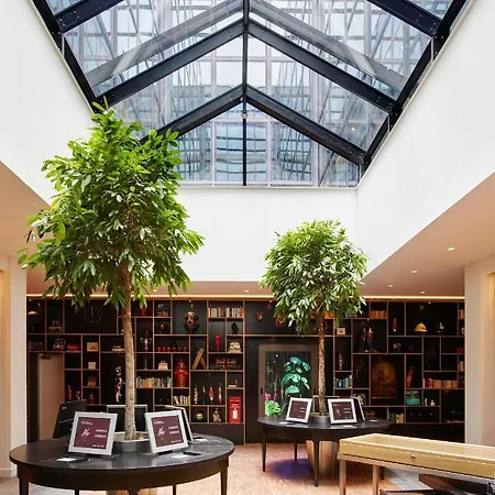 Citizenm Tower Of 4* Londen