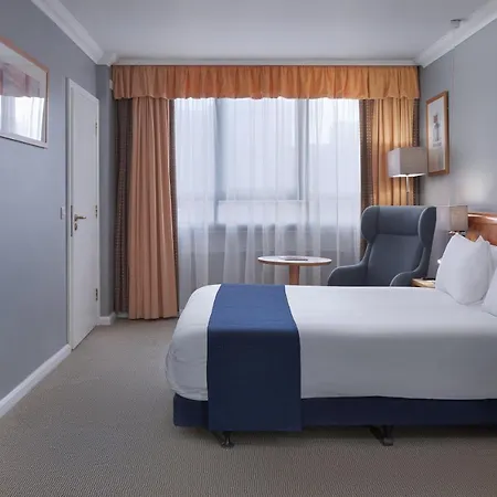 Hotel Kensington Forum, An Ihg Londres
