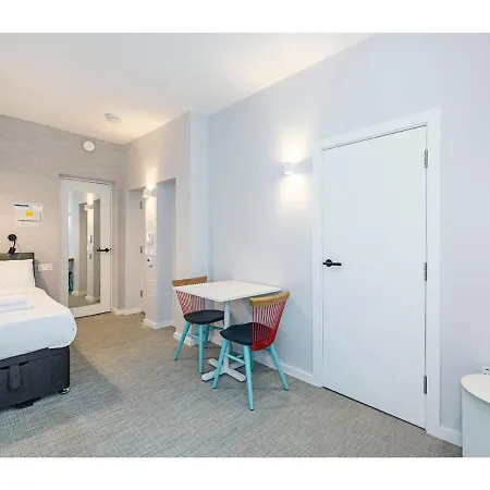 Trendy Studios, Primrose Hill - Sk * London
