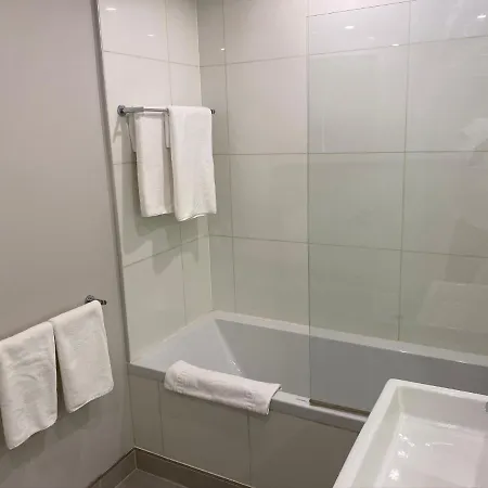 So Park Battersea Aparthotel 4*