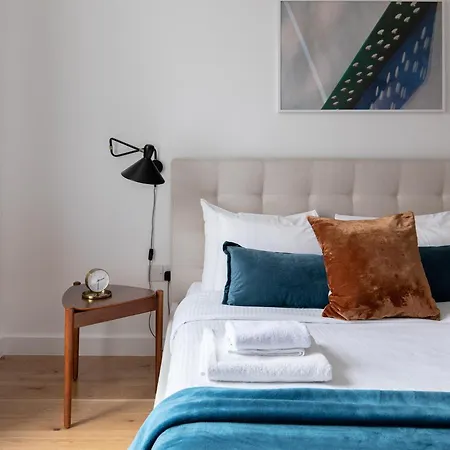- Luxury And Spacious With Balcony Appartamento *