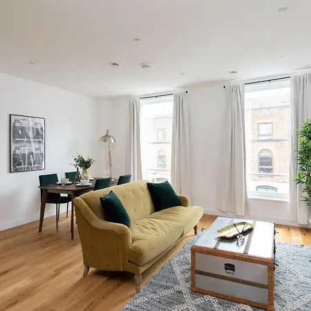 Appartamento - Luxury And Spacious With Balcony