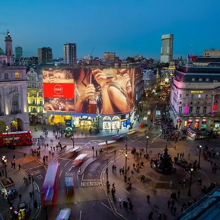 Park Lane Jermyn Street Apartment London