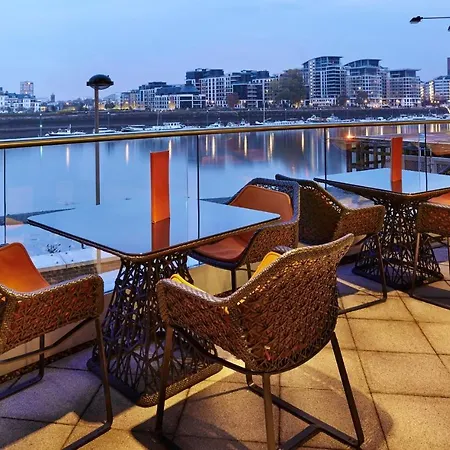 Hotel Crowne Plaza Battersea London
