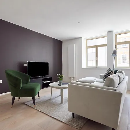 Sonder Oxford Circus 3*