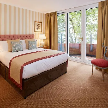 Cheval Thorney Court At Hyde Park