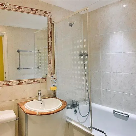 Smart Hyde Park View London