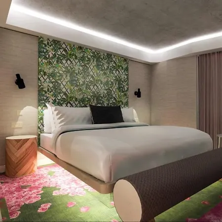 Nhow Hotel 4*