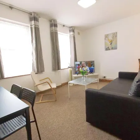 Carnation Flat A In Wembley