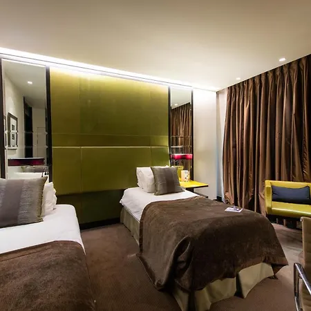 Crowne Plaza Battersea