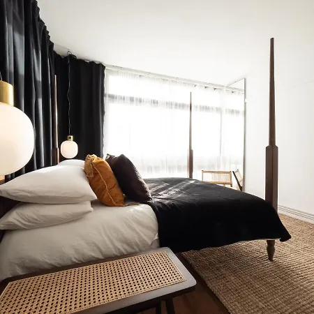 The Chamberlin, Farringdon, By The Design Traveller Lägenhet London