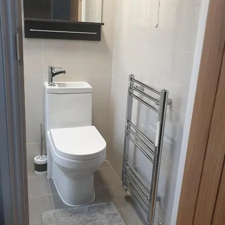 Arsenal Highbury & Islington Beautifully Presented Bed & Breakfast London